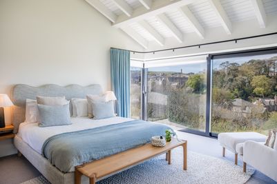 Perfect-Stays-Kew-House-7.jpg