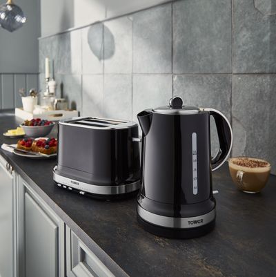 T10049NOR Tower Belle Jug Kettle-2.jpg