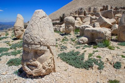 NemrytDag_Turkey_141035018.jpg