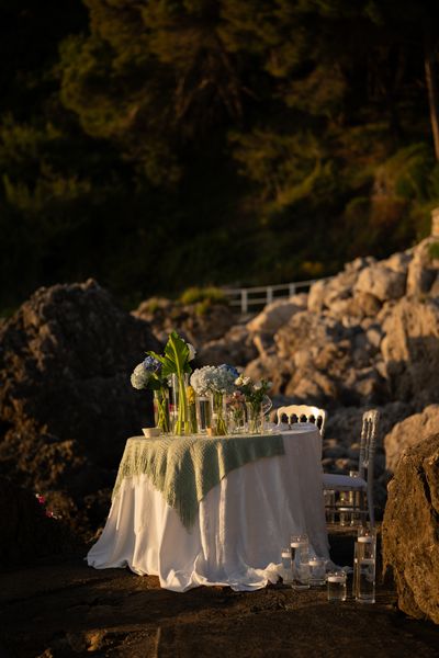 SV_A romantic dinner by the sea(1).jpg