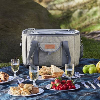 CC879025 Coast & Country by Tower Foldable Picnic Cooler F1.jpg