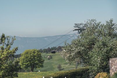 Ausblick zur Seilbahn-upscale-40.jpg