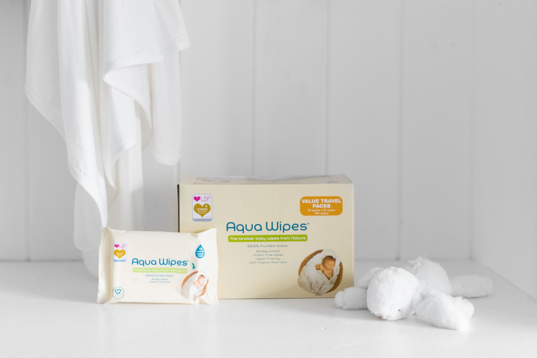 Aqua Wipes, biodegradable, eco-friendly plastic-free wipes