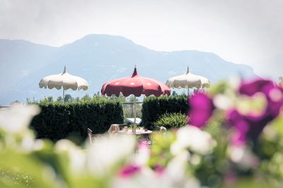 Park und Sonnenschirme ©Frieder Blickle.jpg