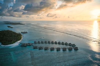 COMO Maalifushi - Aerial Wavebreakers.jpg