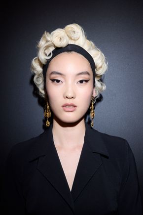 FS_WOMAN_SS25_BEAUTY_PR_SHOTS_WANG__77A8509_R2_PH_LUCA_STEFANON.jpg