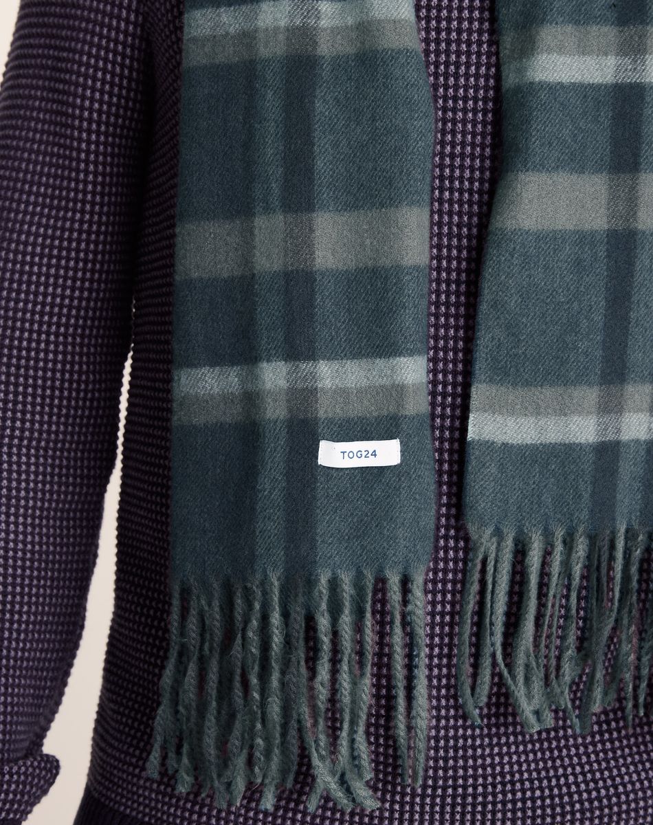 Hayner Woven Scarf - Dark Indigo