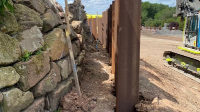 Sheet pile installation near the giraffe area at Chester Zoo