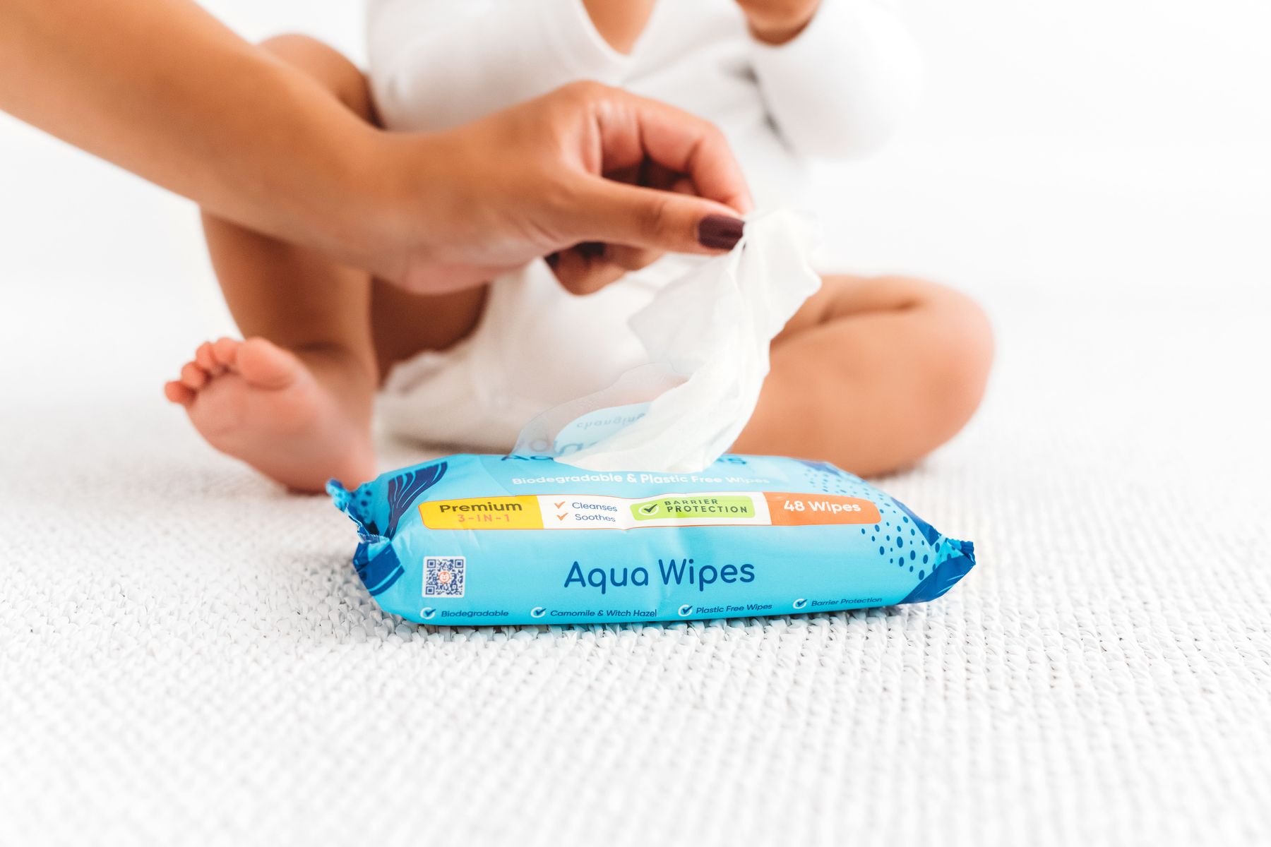 NEW Premium Aqua Wipes 3-in-1 clean, soothe and protect with kindness.