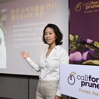 South Korea trade event for California Prunes