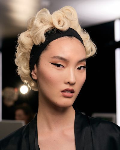 FS_WOMAN_SS25_BEAUTY_BTS_SHOTS_FINAL_LOOK_SHOT_WANG_IMG_8664_4_5.jpg
