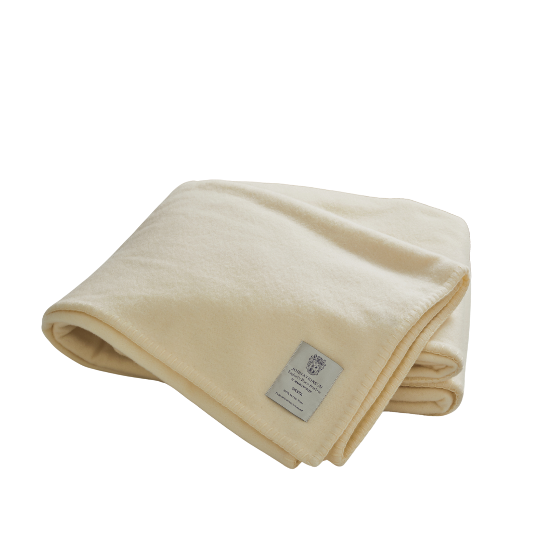 Siesta in White