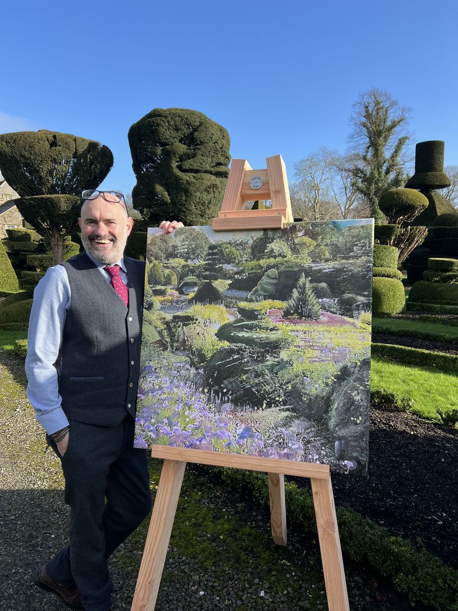 Artist Bob Sutcliffe at Levens Hall and Gardens