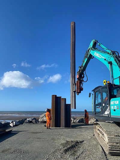 Sheet Piling (UK) Limited working on a coastal erosion project at Kinmel Bay, North Wales