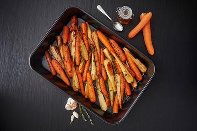 Tower T943000HG1 Precision Plus Large Roasting Pan.jpg