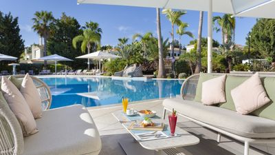 Martinhal Quinta Poolside drinks and snacks.jpg