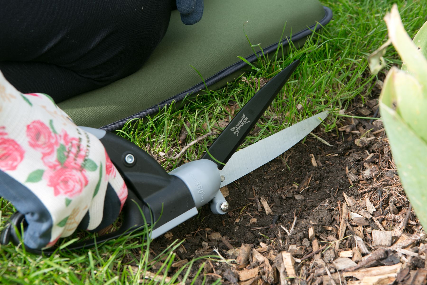 Ultralight Single Handed Grass Shears