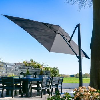 Eclipse Cantilever Parasol