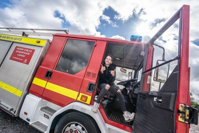 10-17s can drive a fire engine with Young Driver