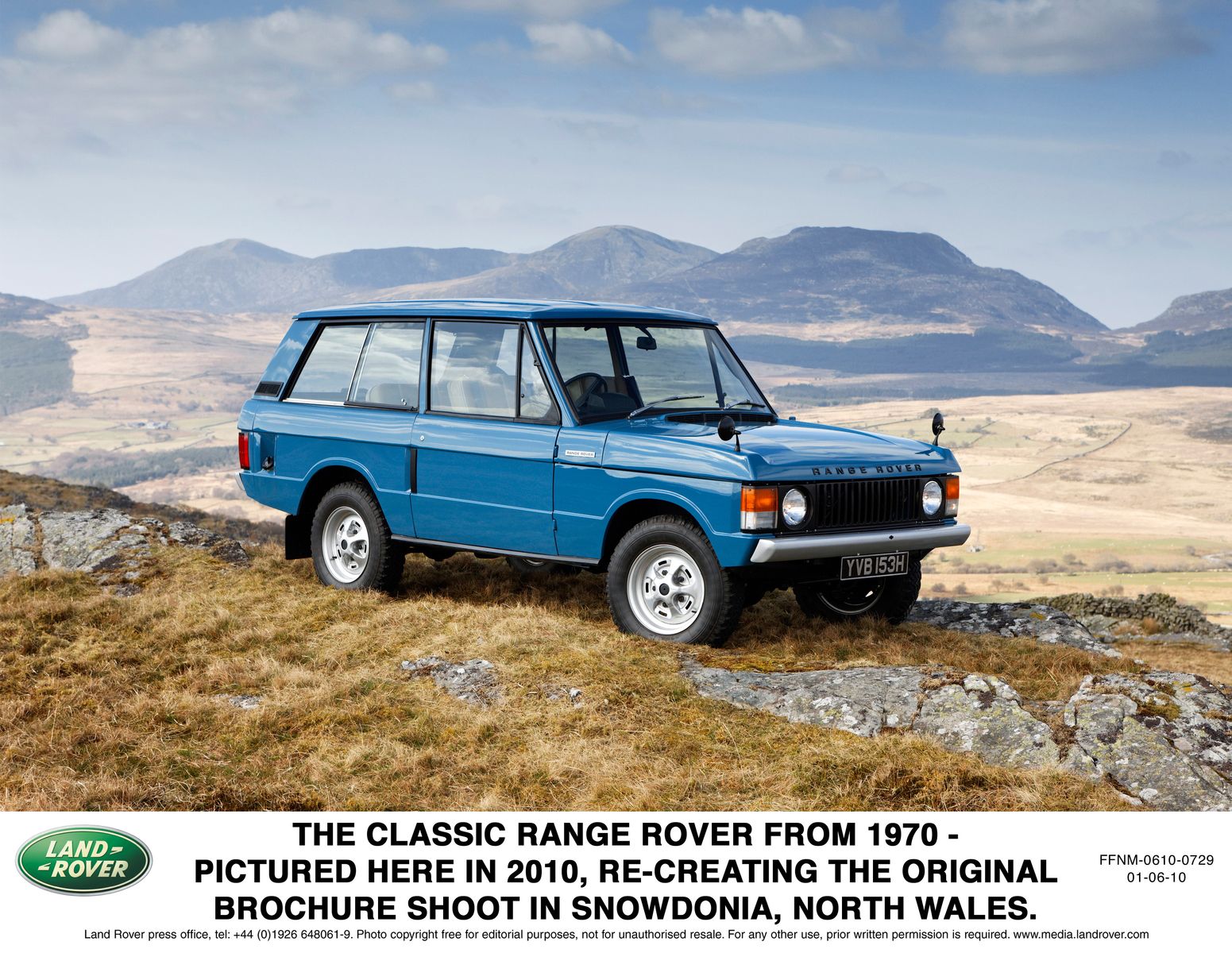 1970s Classic Range Rover_Boundless.jpg