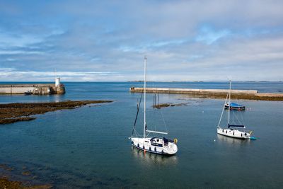 Seahouses Harbour 3.jpg