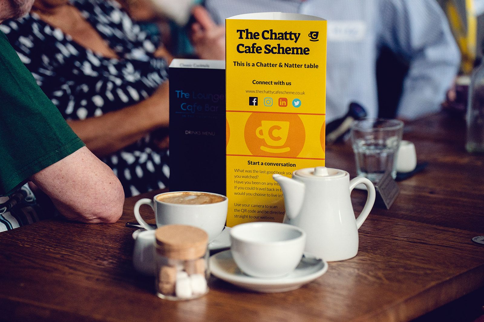 Hillier partners with The Chatty Café Scheme to encourage social connection in garden centres