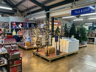 Hillier Garden Centres and Nurseries - Christmas 2024