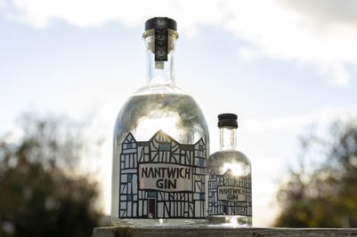 Nantwich Gin - bottle and miniature
