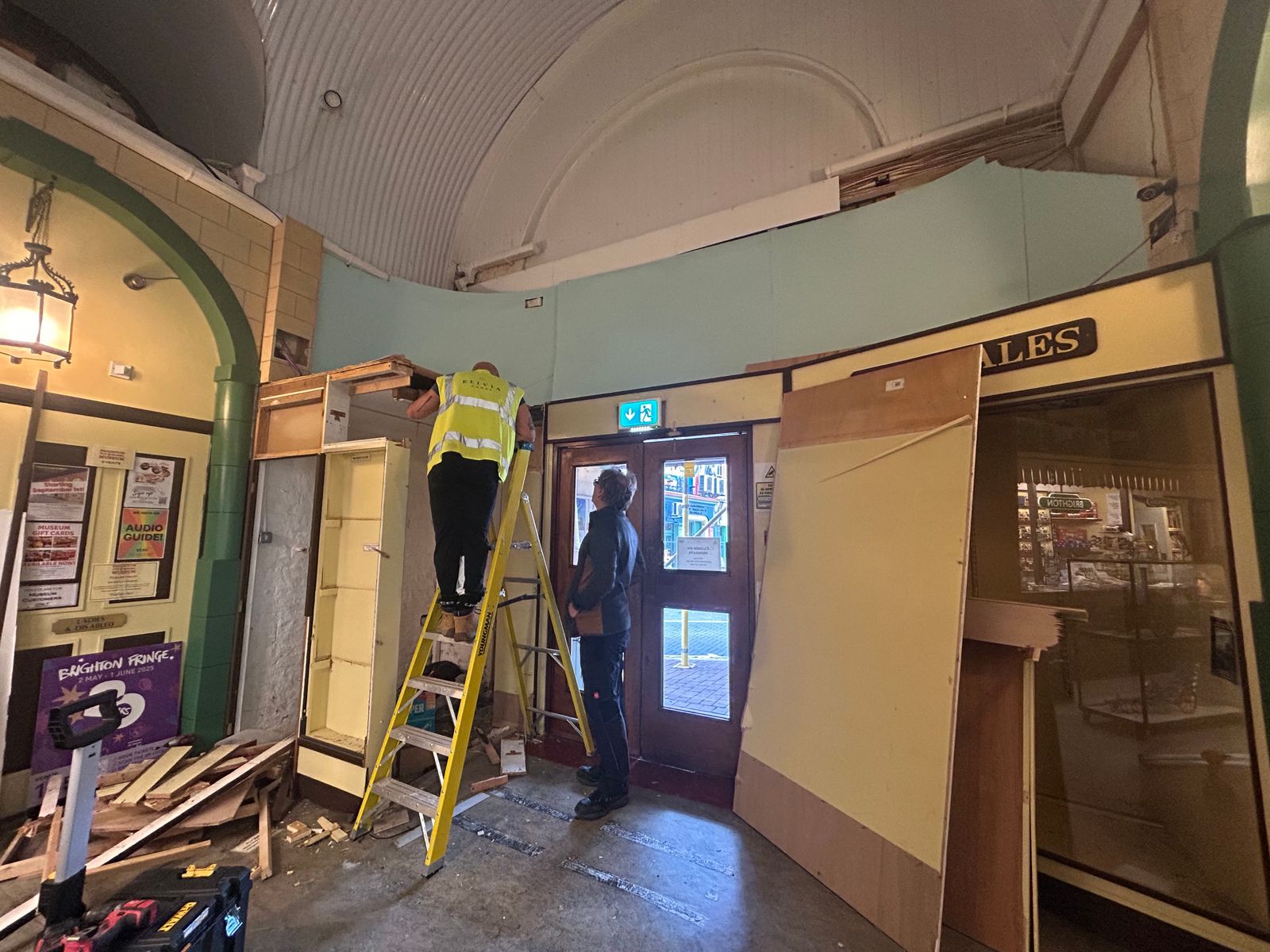 Pilbeam Construction at work at Brighton Toy and Model Museum 