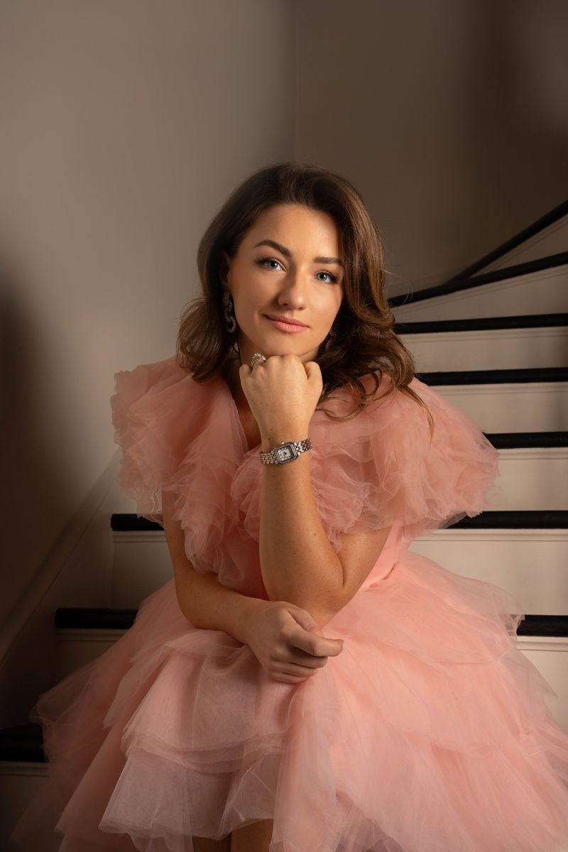 SEKONDA_ 40643_MONICA_4_LIFESTYLE.jpg