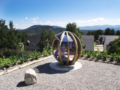 Ornate Garden Rotating Lounger Garden Pod