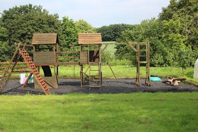 Whitehouse Farm3.jpg