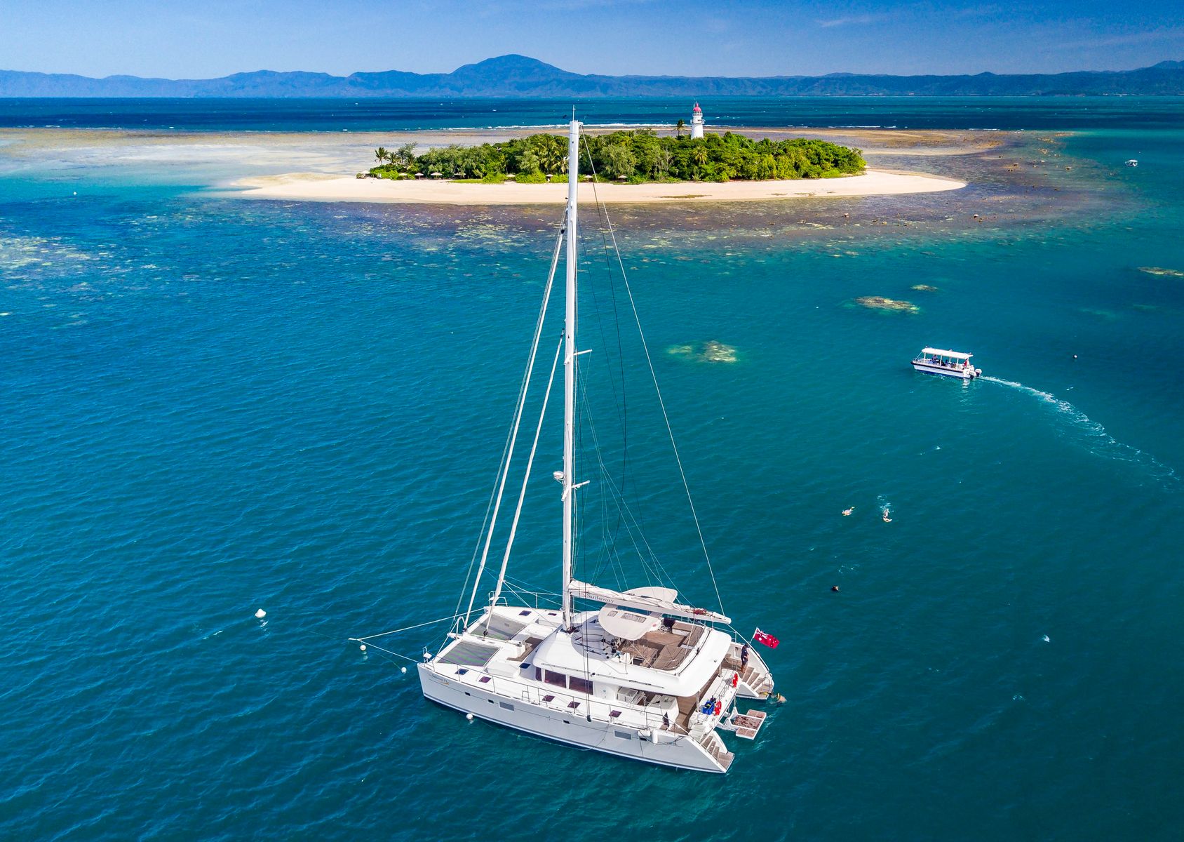Sailaway VI Low Isles lagoon Hero small.jpg