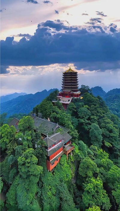 Mt Qingcheng  (1).jpg