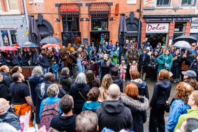Broad Street - Totally Vocally Choir - Nigel King --6 (2).jpg