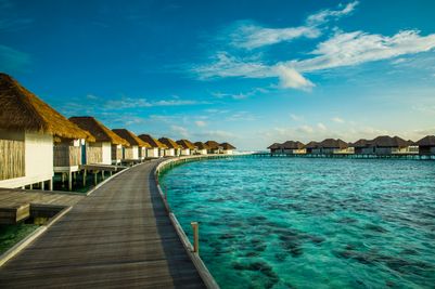 COMO Maalifushi - Boardwalk.jpg