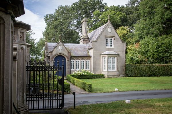 Stone Lodge