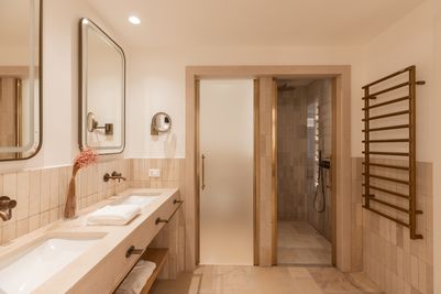 OAM - Suite 1_11.jpg