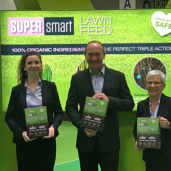 Johnsons Lawn Seed team with their latest innovation Super Smart Lawn Feed.jpg