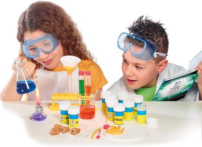 Science Mad Chemistry Lab