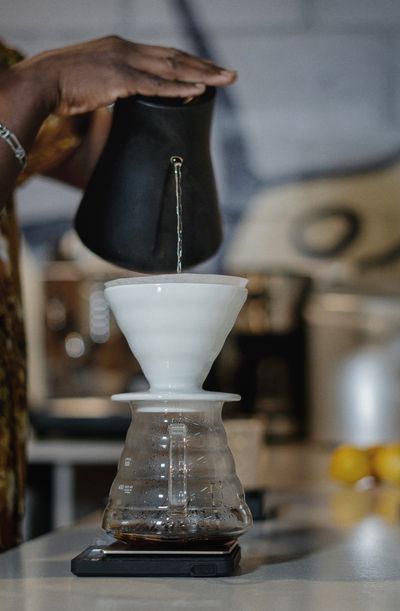 V60