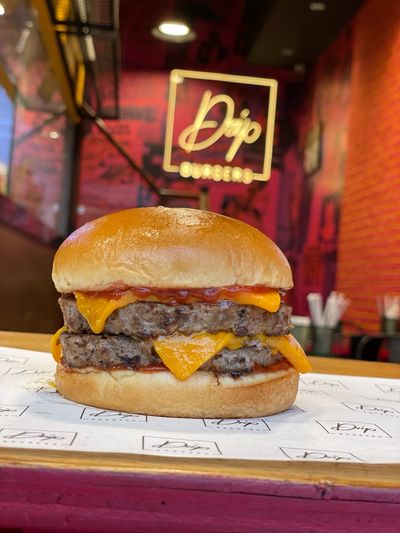 DRIP BURGER.jpg