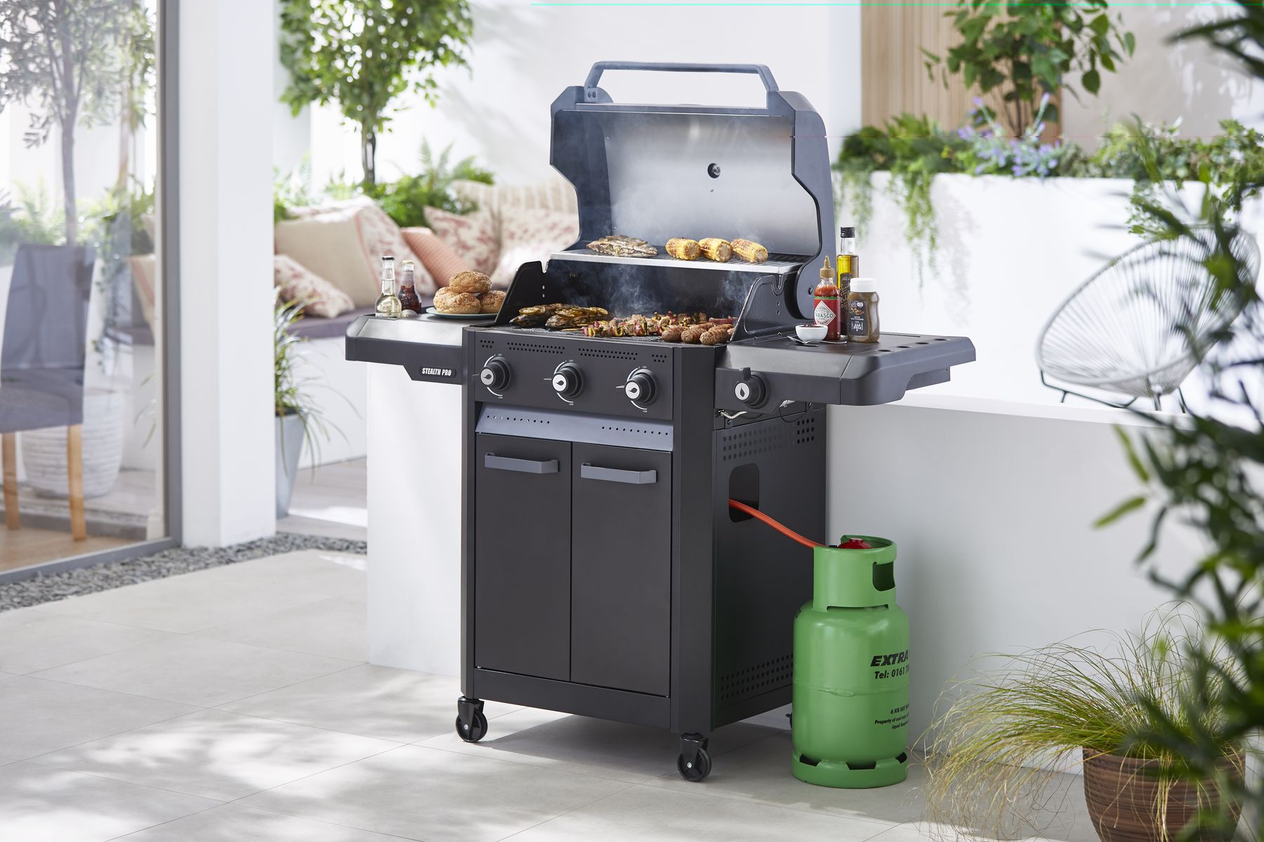 Tower T978525 Stealth Pro Four Burner Gas BBQ.jpg