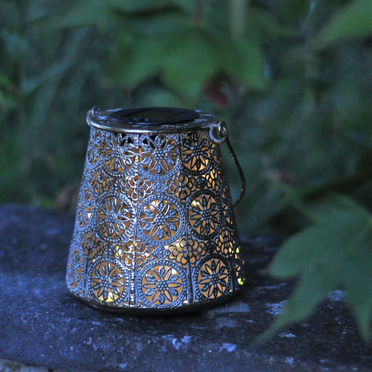 Woodlodge solar lantern KADRILANT-101476.jpg