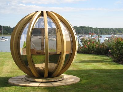 Ornate Garden Rotating Lounger Garden Pod