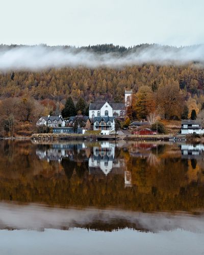 Kenmore on Loch Tay.jpg
