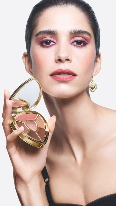 DG_MU25_FLAWLESS_LOOK_EC_NIGHT_LOOK_EVER_ICON_EYE_PALETTE_8056669923442_JPG_9_16_300DPI_CMYK.jpg