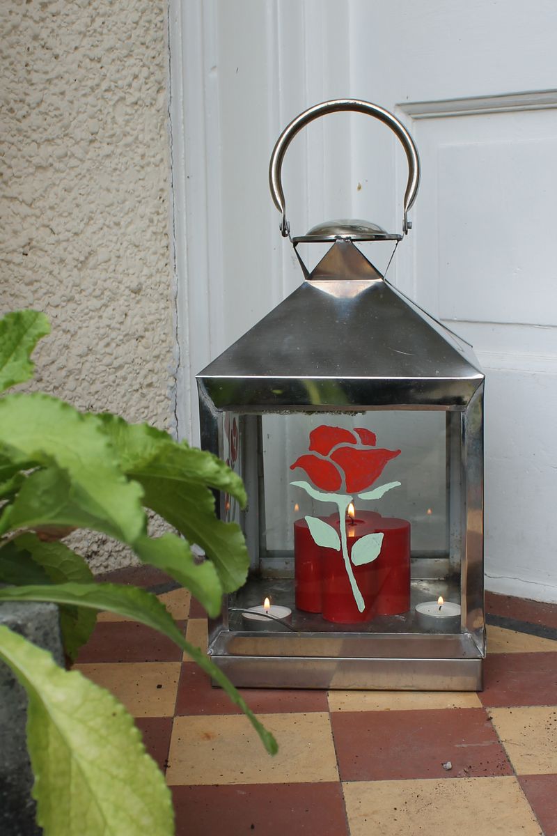 Thorndown Peelable Glass Paint in Dragon Red and Cathedral Green Rose Stencil on lantern