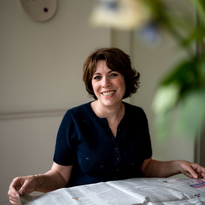 Jane Griffin, Chart. PR