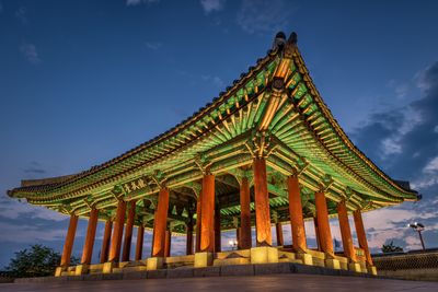 Hwaseong Fortress at dusk_South Korea_dreamstime_m_57987433.jpg